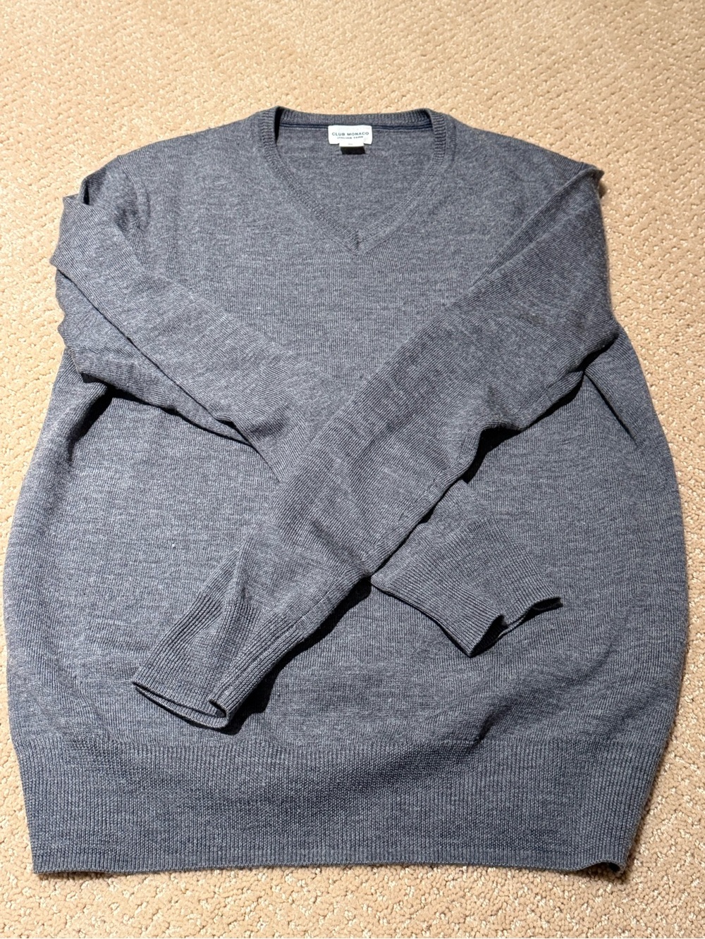 Club Monaco Men's Charcoal Gray V-Neck Sweater